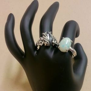 Black stripe and white cloud fashion rings. These are into the size 10 mark.NWOT